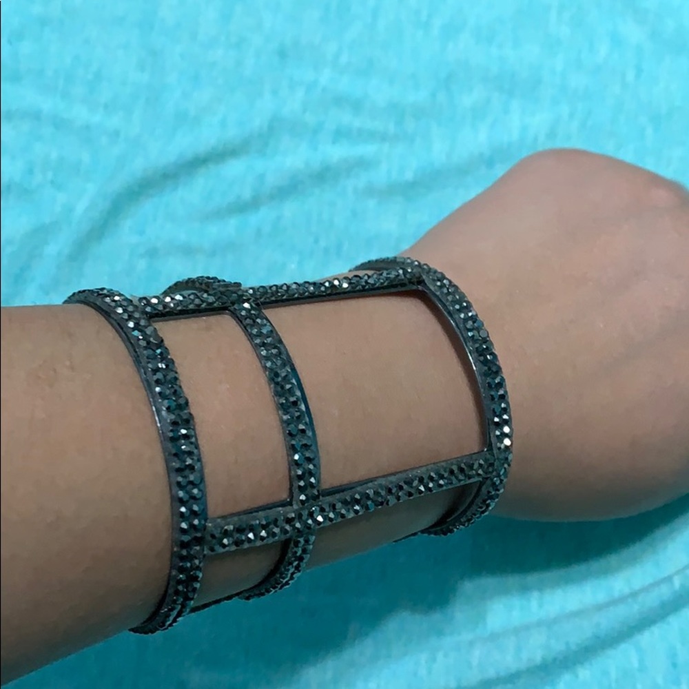 Metallic bangle